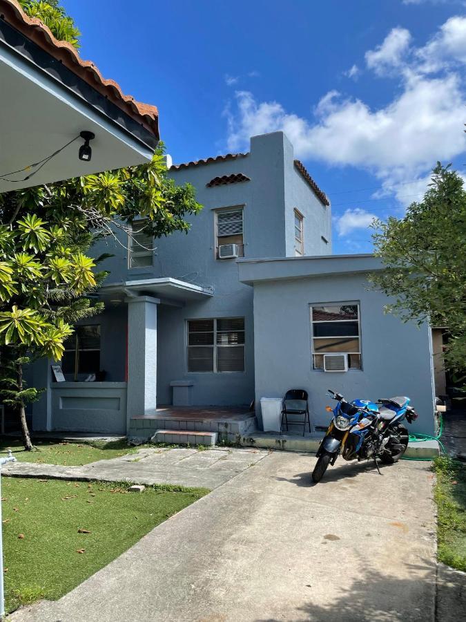 מלון Miami House מראה חיצוני תמונה